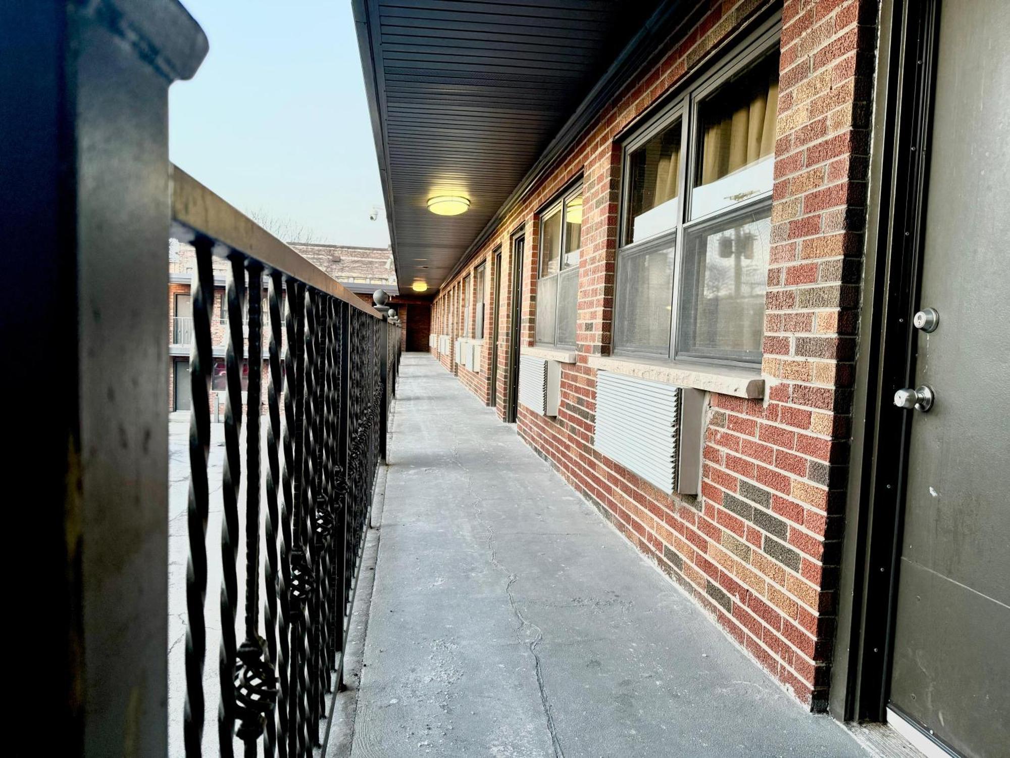 Admiral Motel By Oyo Chicago I-94 エクステリア 写真